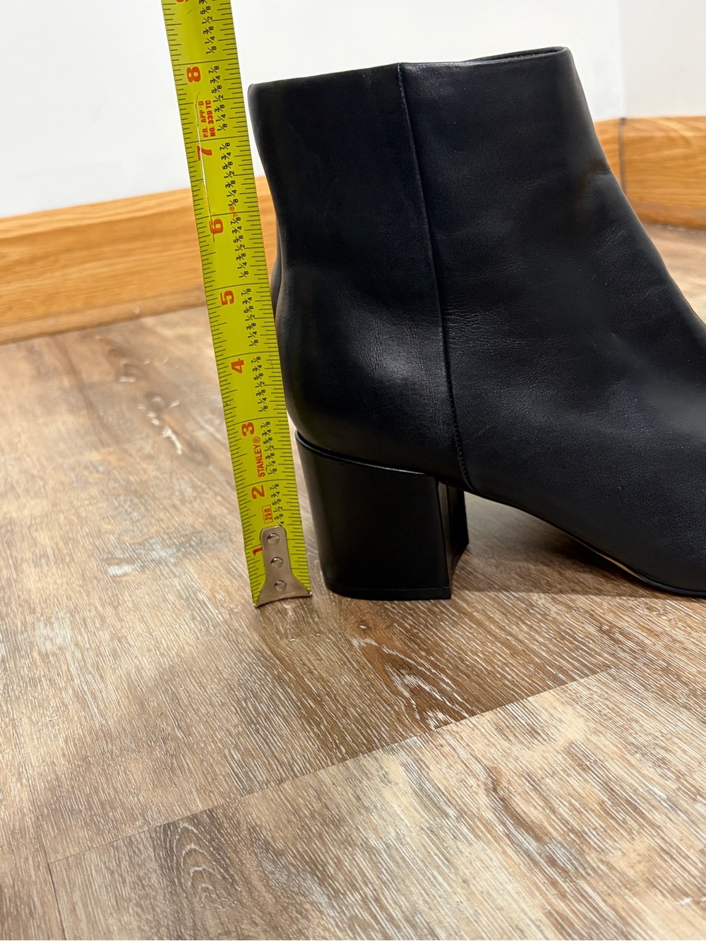 Marc Fisher Black Leather Ankle Boots Women's Size 9.5 Bootie Modern Minimalist - Picture 16 of 16